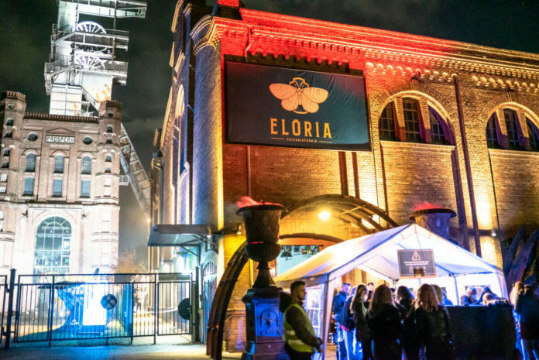 Eloria bietet Partyformate mit 2G Modell